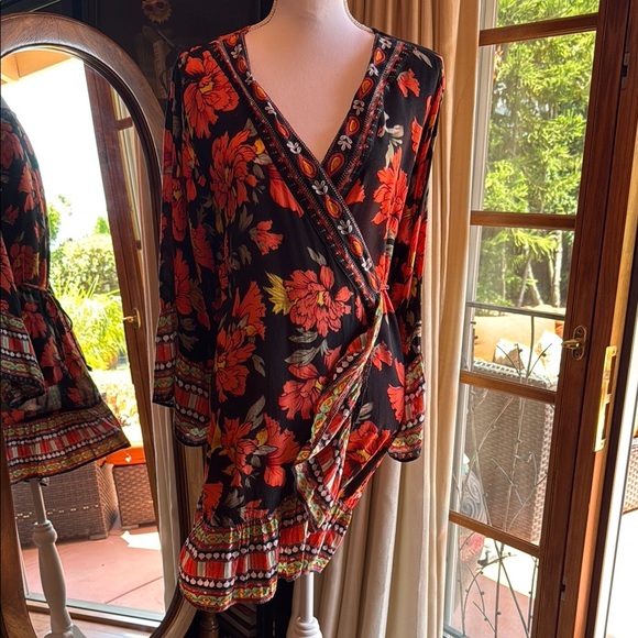 Vibrant Red and Orange Midi Dress - Picture 1 of 9
